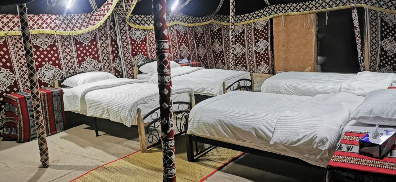 Desert Wonders Camp Ḩawīyah Eksteriør bilde