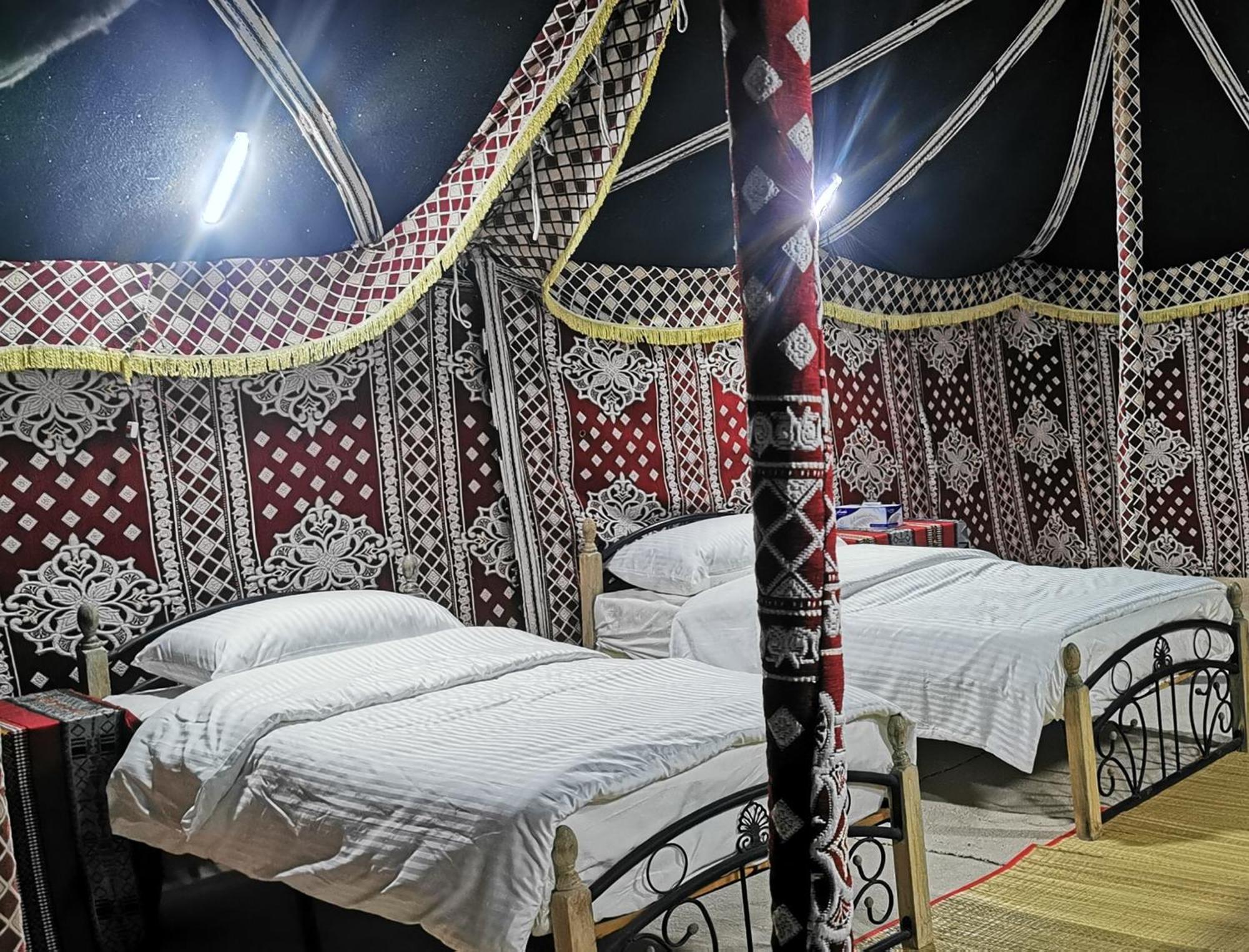 Desert Wonders Camp Ḩawīyah Eksteriør bilde