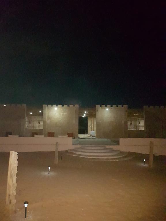 Desert Wonders Camp Ḩawīyah Eksteriør bilde