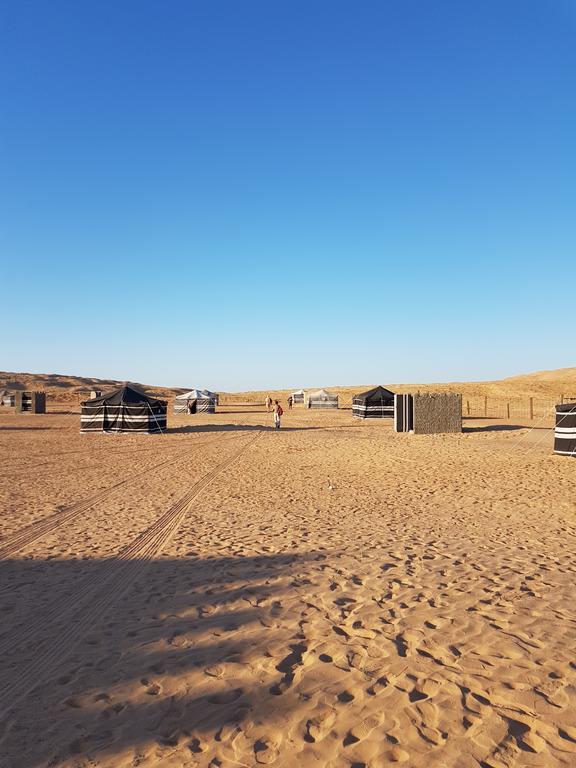 Desert Wonders Camp Ḩawīyah Eksteriør bilde