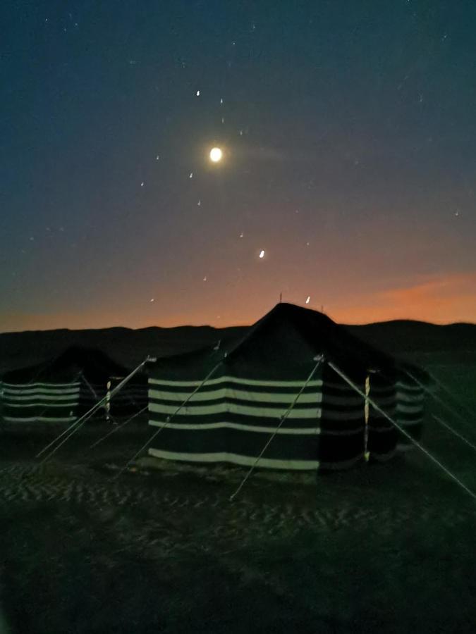 Desert Wonders Camp Ḩawīyah Eksteriør bilde